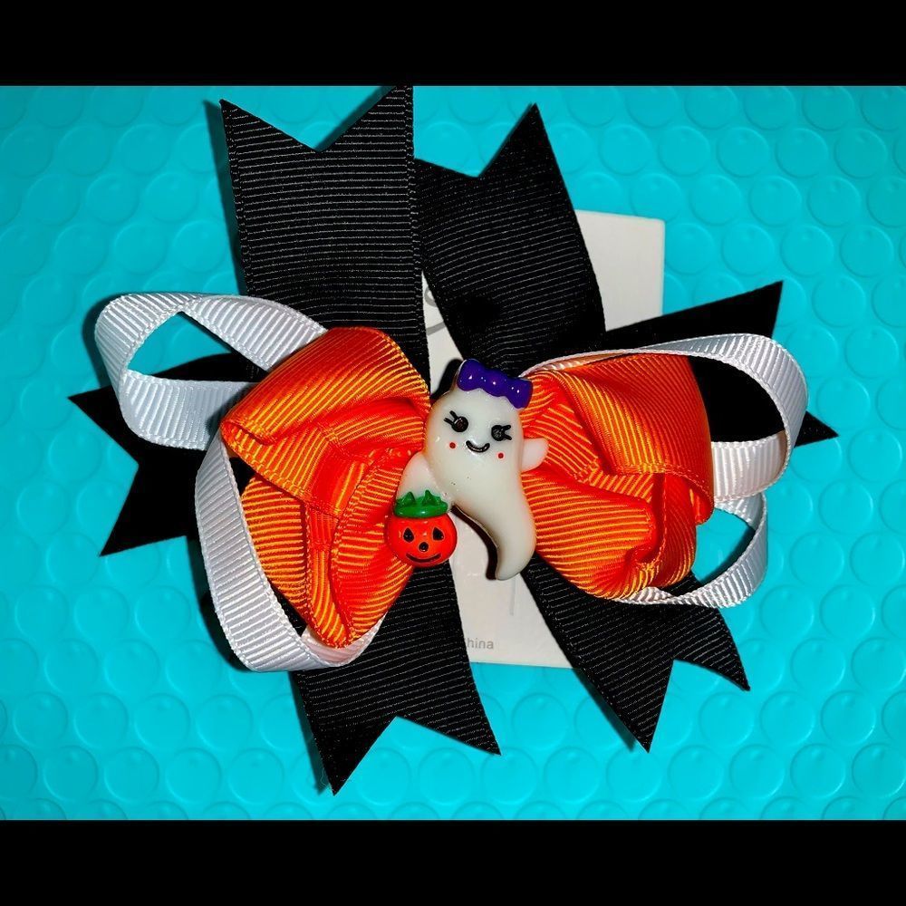 Little girls Halloween hair bows handmade NEW